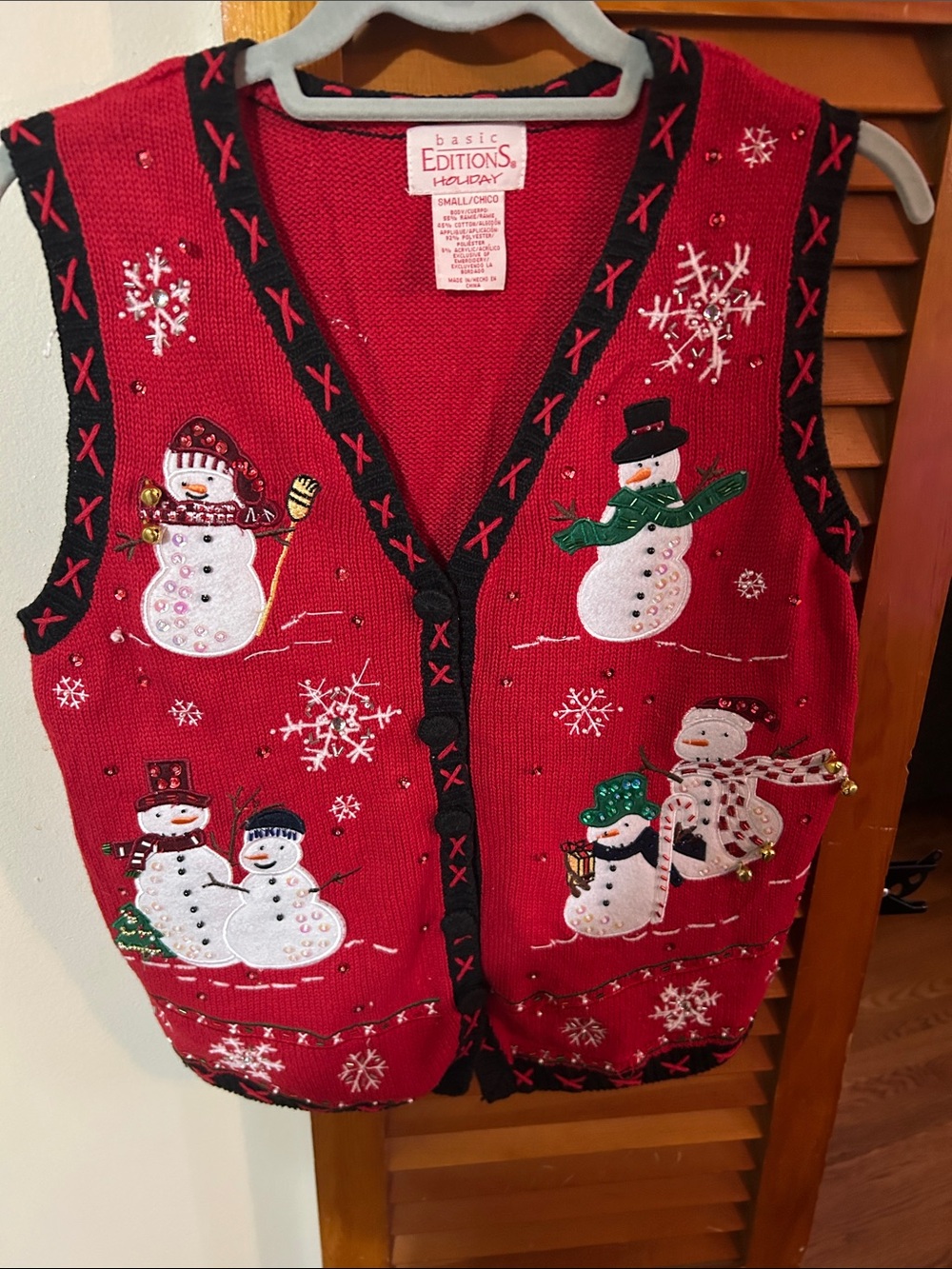 Basic Editions Red Snowman Sequin Holiday Vest